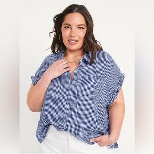 Old Navy Oversized cropped crinkle blouse
